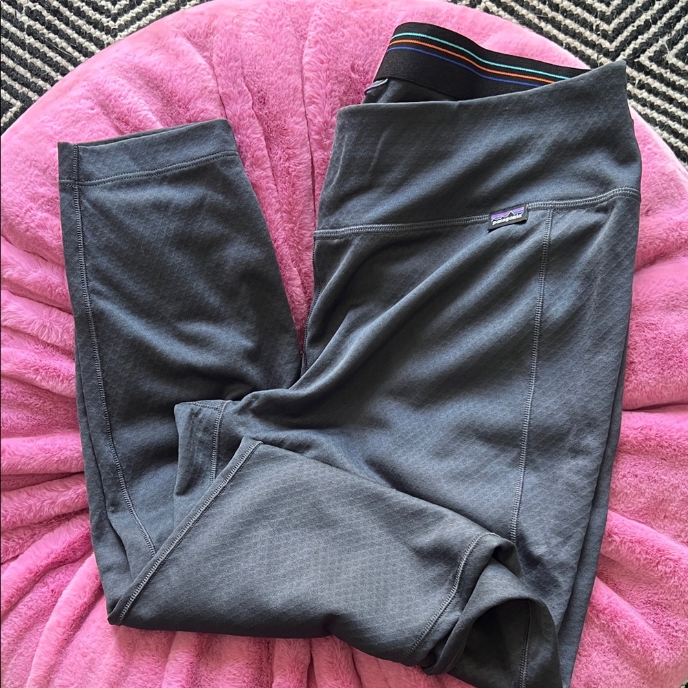Patagonia mid-weight Capilene base layer